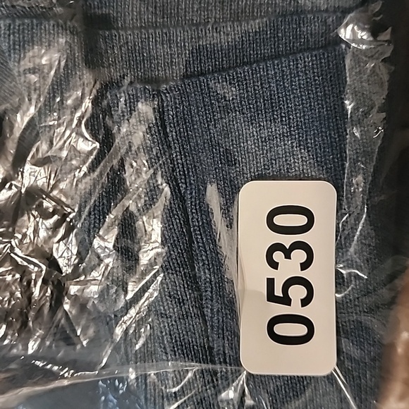 Zara sweater size L Sea Foam Green solid shoulder pads - Picture 9 of 9